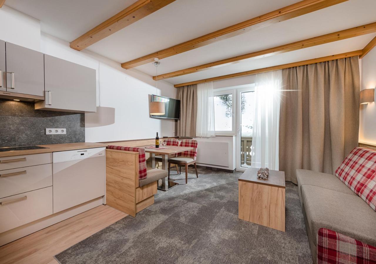 Apartments & Garni Alpenrose Obertauern Eksteriør billede